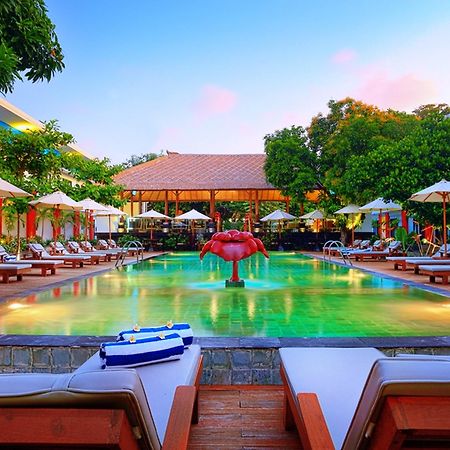 Ozz Hotel Kuta Bali Manage By Ozz Group Exterior foto