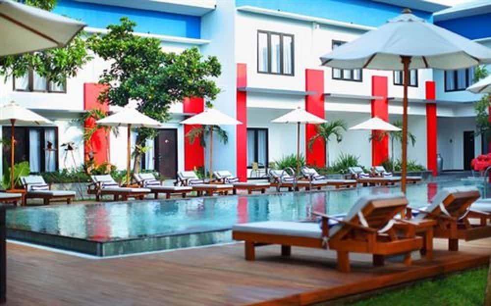 Ozz Hotel Kuta Bali Manage By Ozz Group Exterior foto
