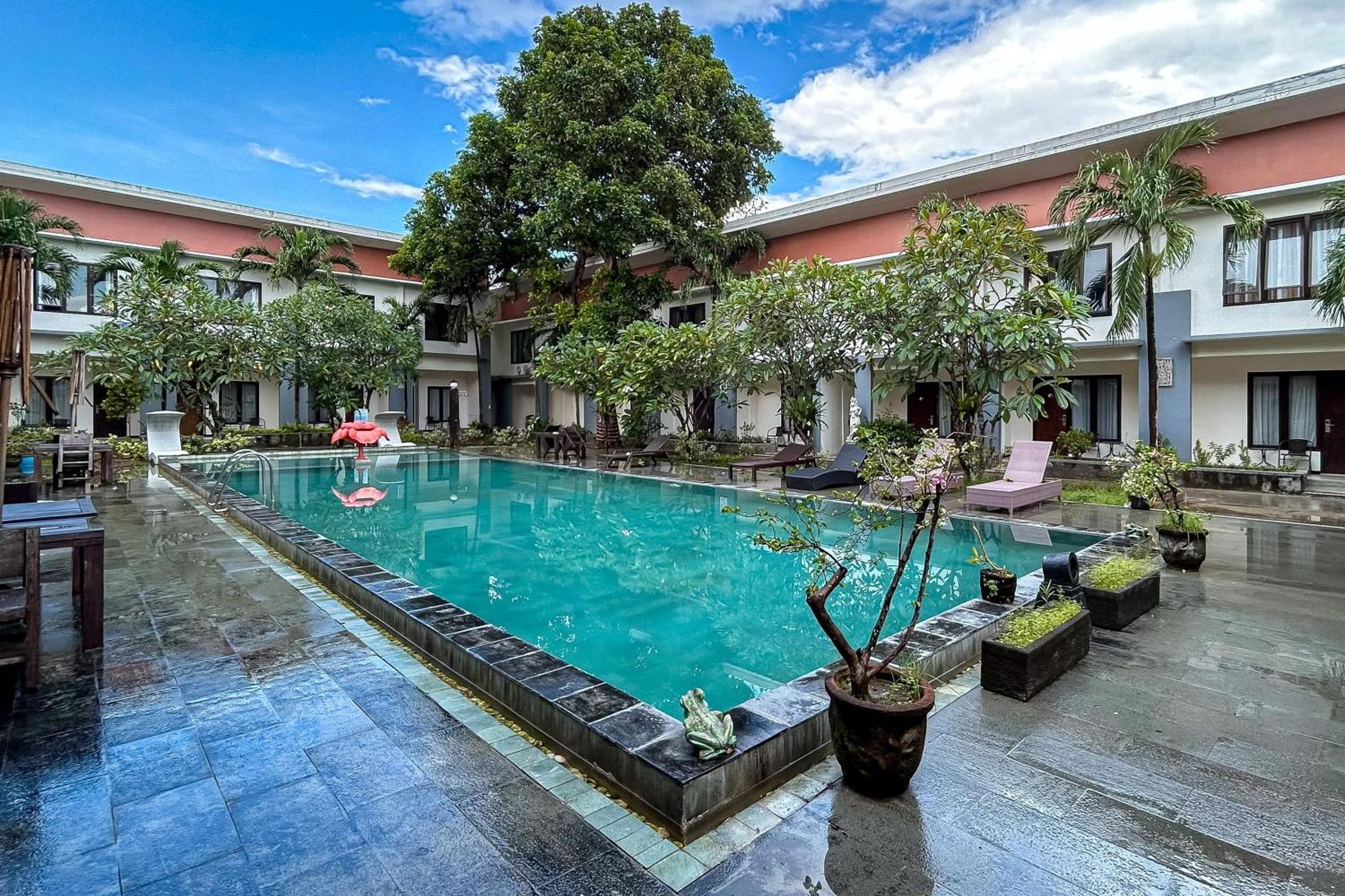 Ozz Hotel Kuta Bali Manage By Ozz Group Exterior foto