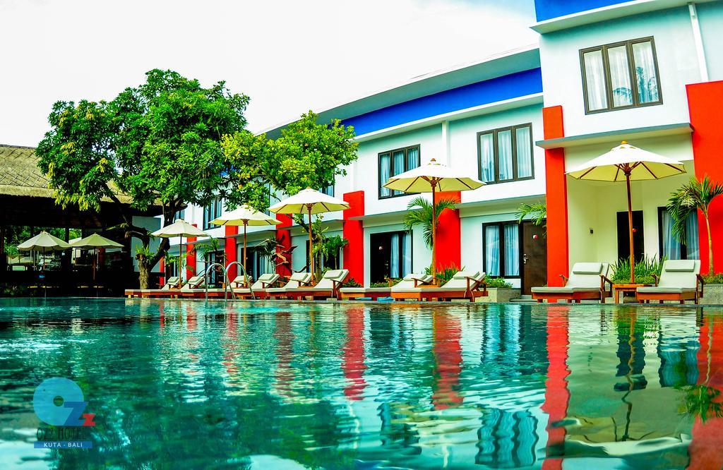 Ozz Hotel Kuta Bali Manage By Ozz Group Exterior foto
