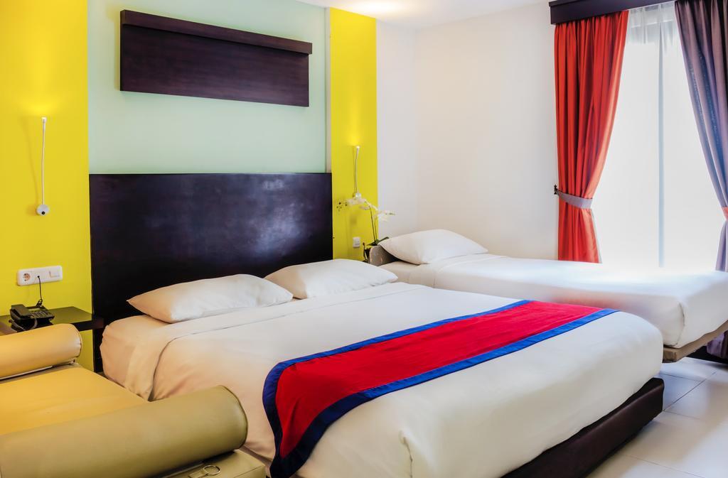Ozz Hotel Kuta Bali Manage By Ozz Group Exterior foto